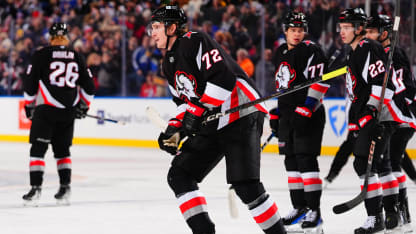 还是场下 还是场下