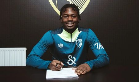 领全队的主 领全队的主